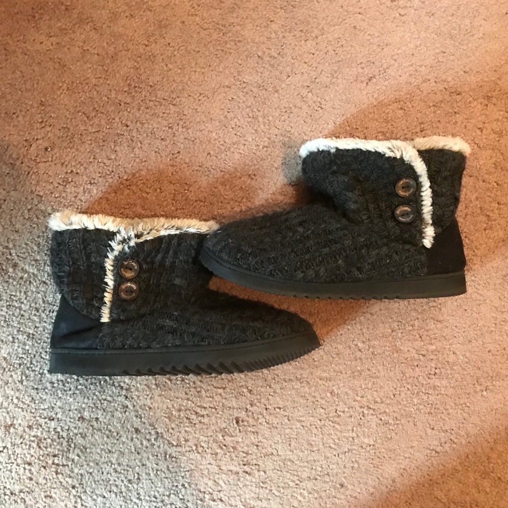 🌞DEEP FOAM SLIPPERS!